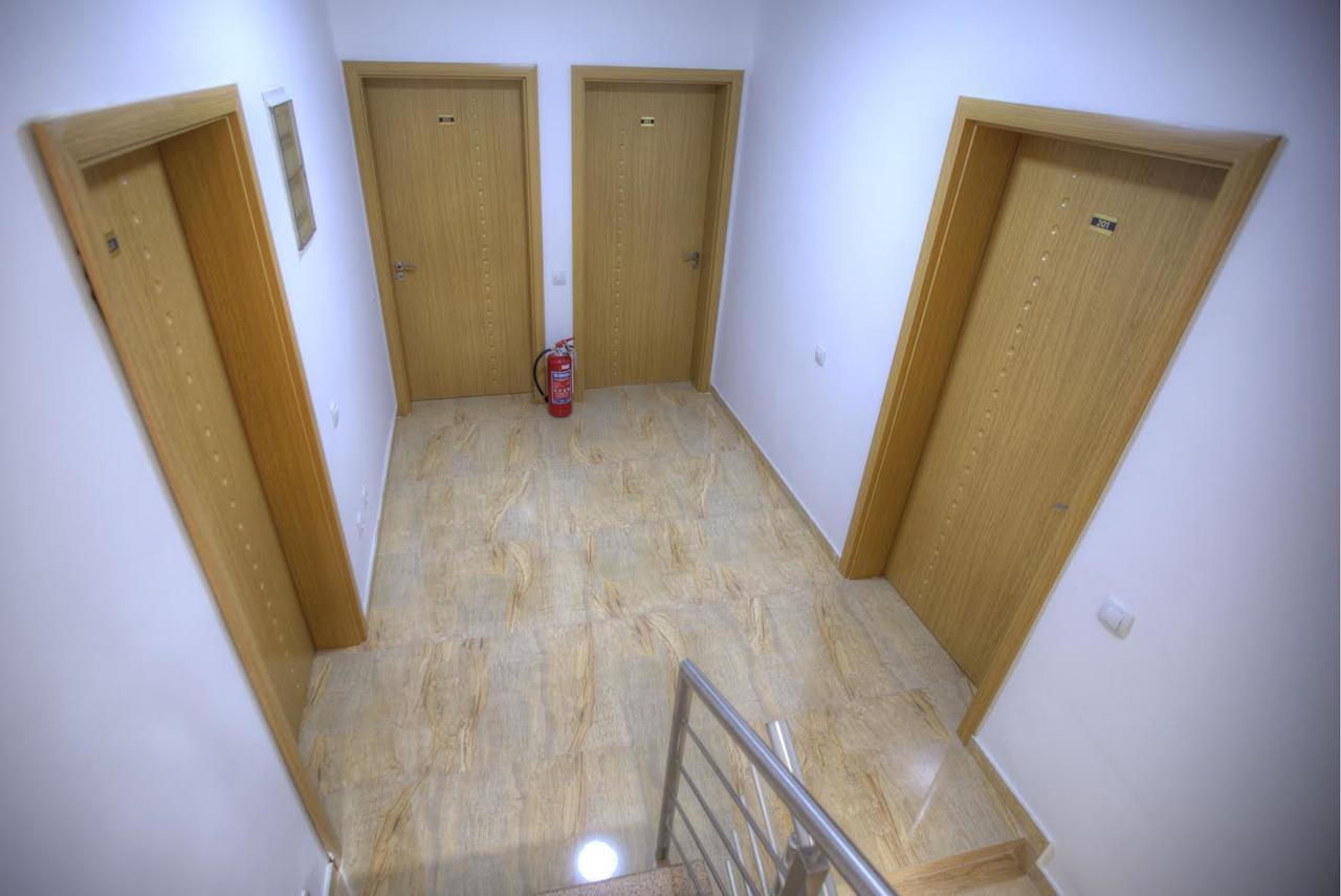 Guest House Prishtine Ngoại thất bức ảnh